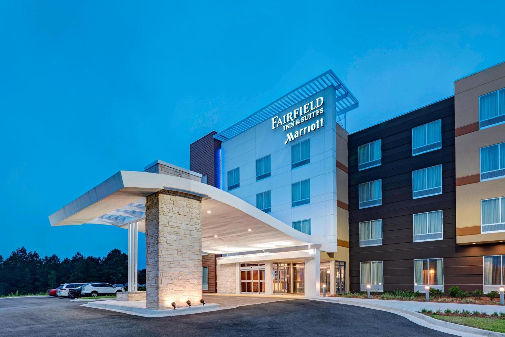 Fairfield Inn & Suites By Marriott Dublin Exterior photo